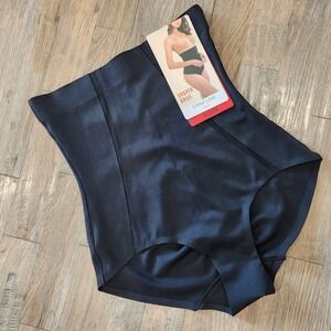 High‎ Waisted Shaper Brief Black STRM LINE Shape Wear Medium Anti Chaffing NEW